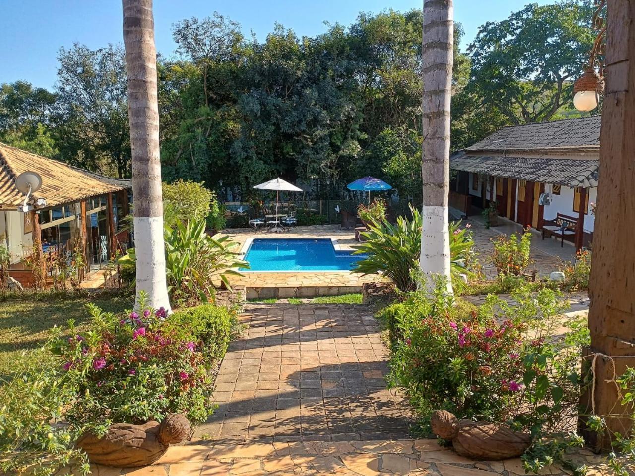 Santa Barbara Hotel *